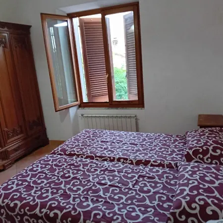 Apartment Il Giardino Carignano (Tuscany)